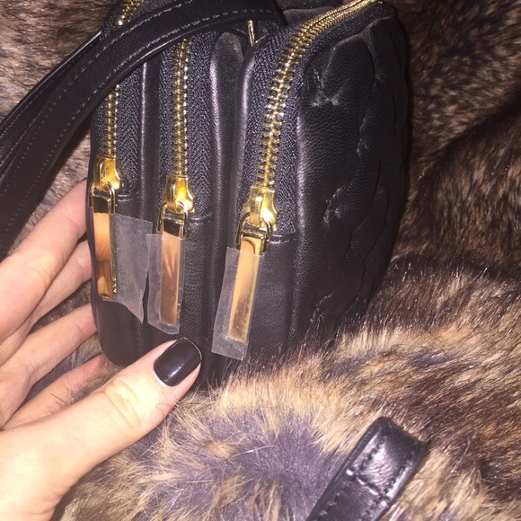 A.L.C. black tufted bag - Picture 4 of 8